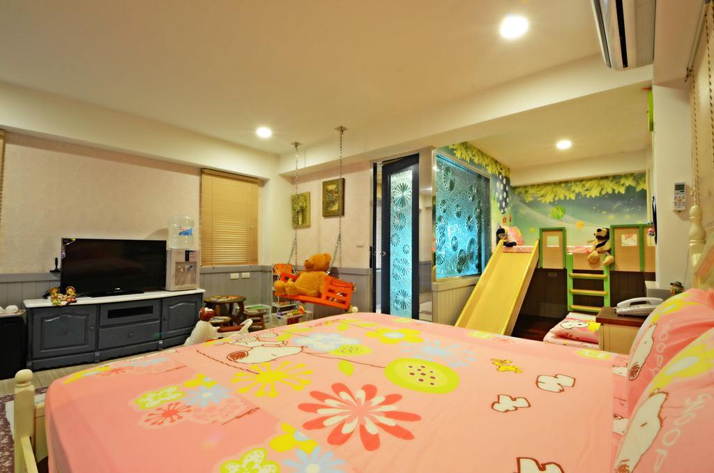 宜人生活溜滑梯親子民宿 Easylife B&B Dongshan  Bagian luar foto