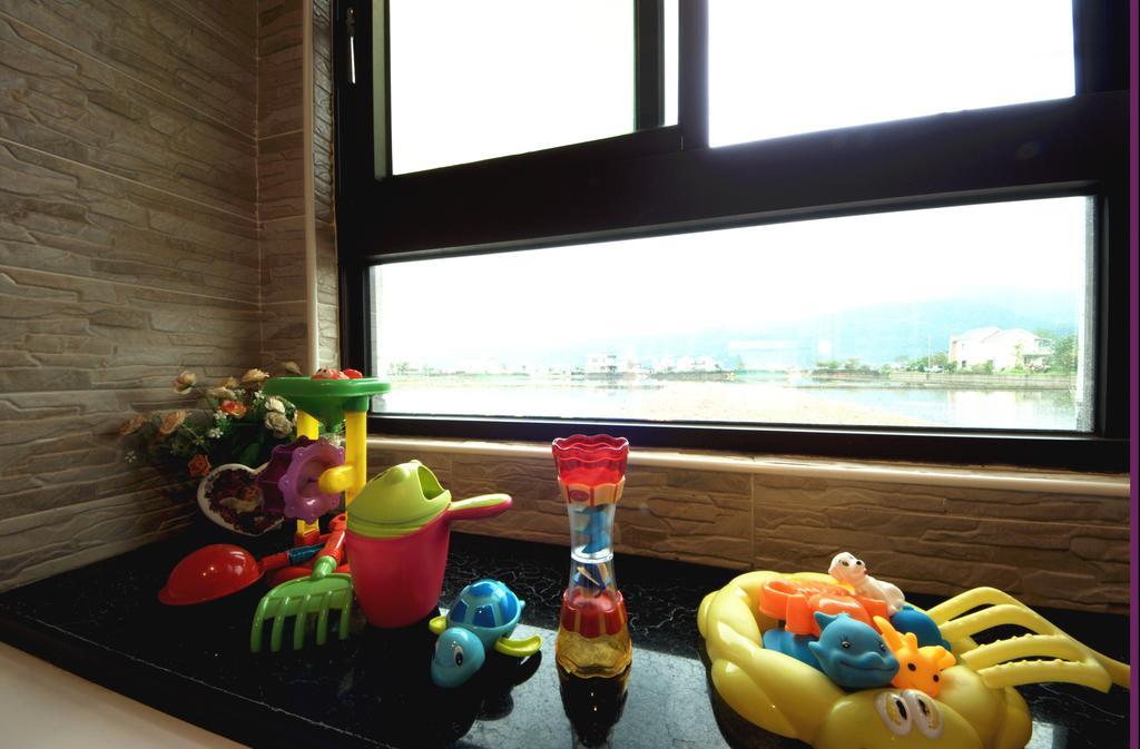 宜人生活溜滑梯親子民宿 Easylife B&B Dongshan  Bagian luar foto