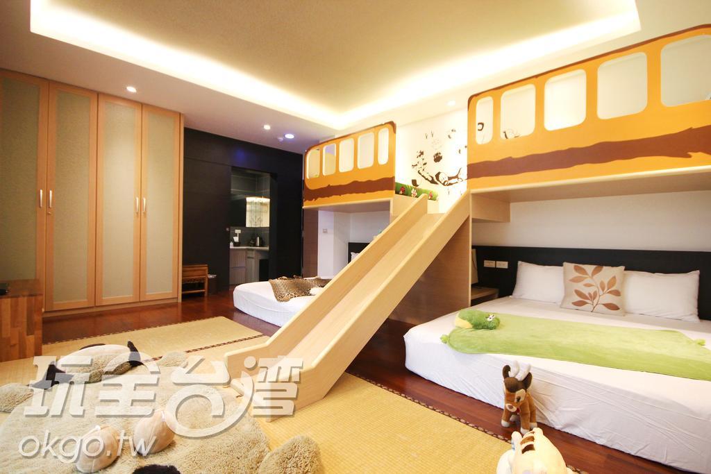 宜人生活溜滑梯親子民宿 Easylife B&B Dongshan  Bagian luar foto